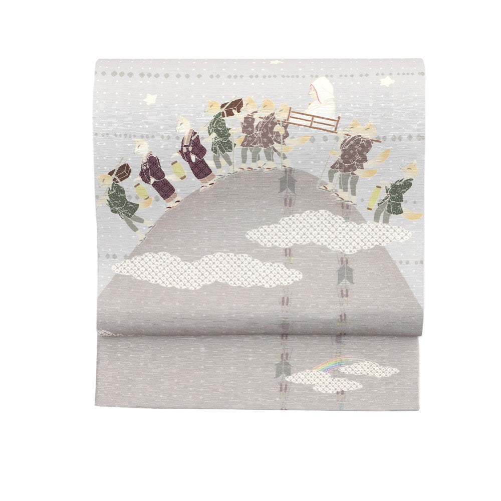 京袋帯 狐の嫁入り(グレー)|前柄アレンジ|サイズ:長さ約375cm幅約31cm|素材:表地 絹100%裏地 絹綿混|生産:日本