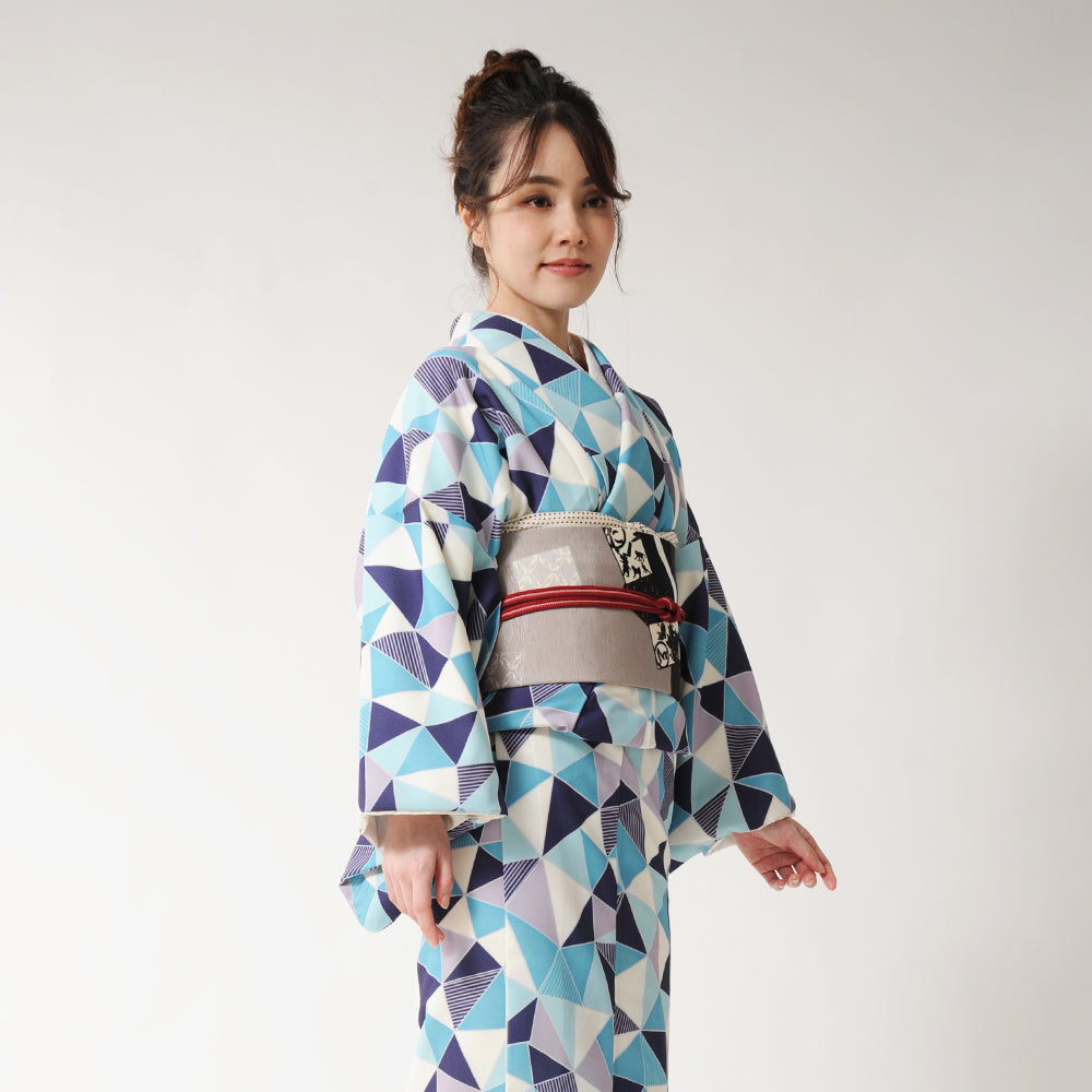 京袋帯 いろはにこねこ(ベージュ)|かるた|子猫|前柄アレンジ|サイズ:長さ約375cm幅約31cm|素材:表地 絹100%裏地 絹綿混|生産:日本