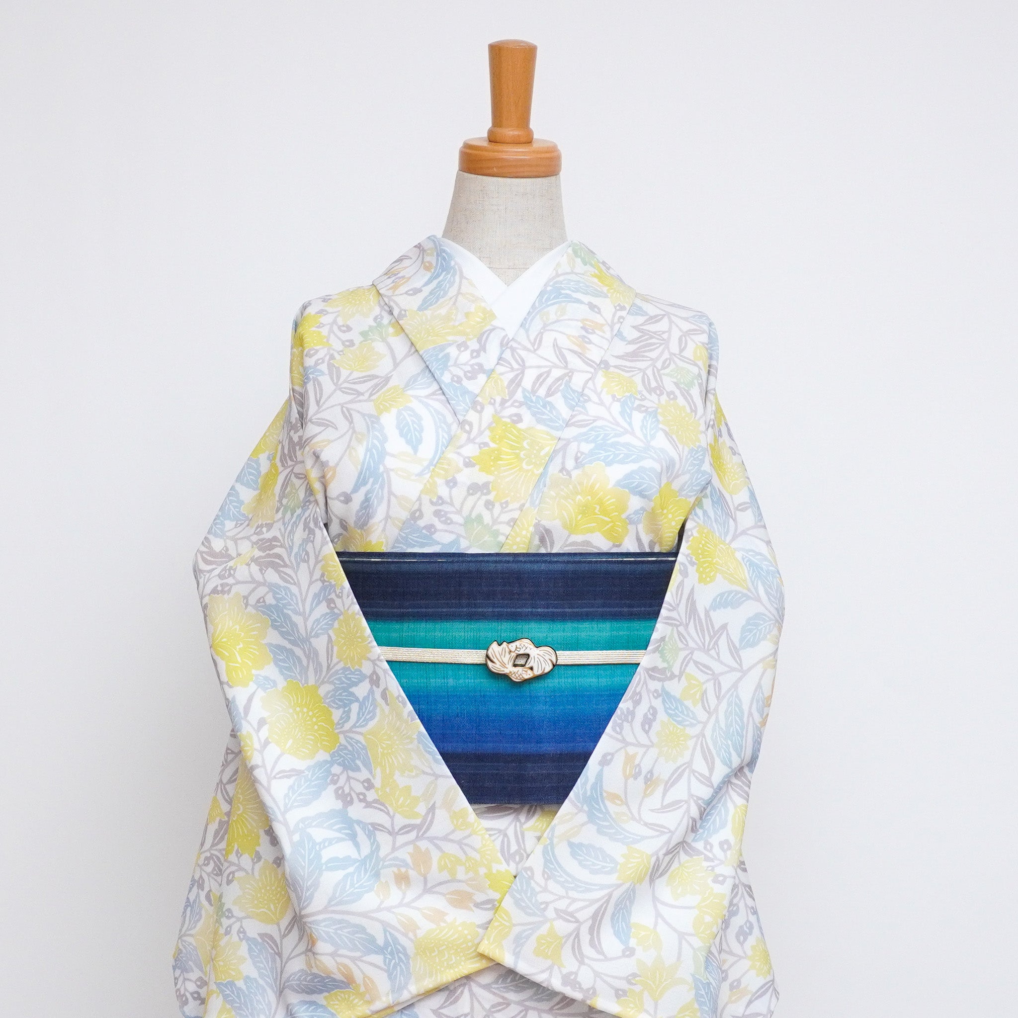麻半巾帯 常夏のリゾート（モノトーン）｜前柄アレンジ｜サイズ：長さ約375cm幅約31cm｜素材：表地 近江の麻100%