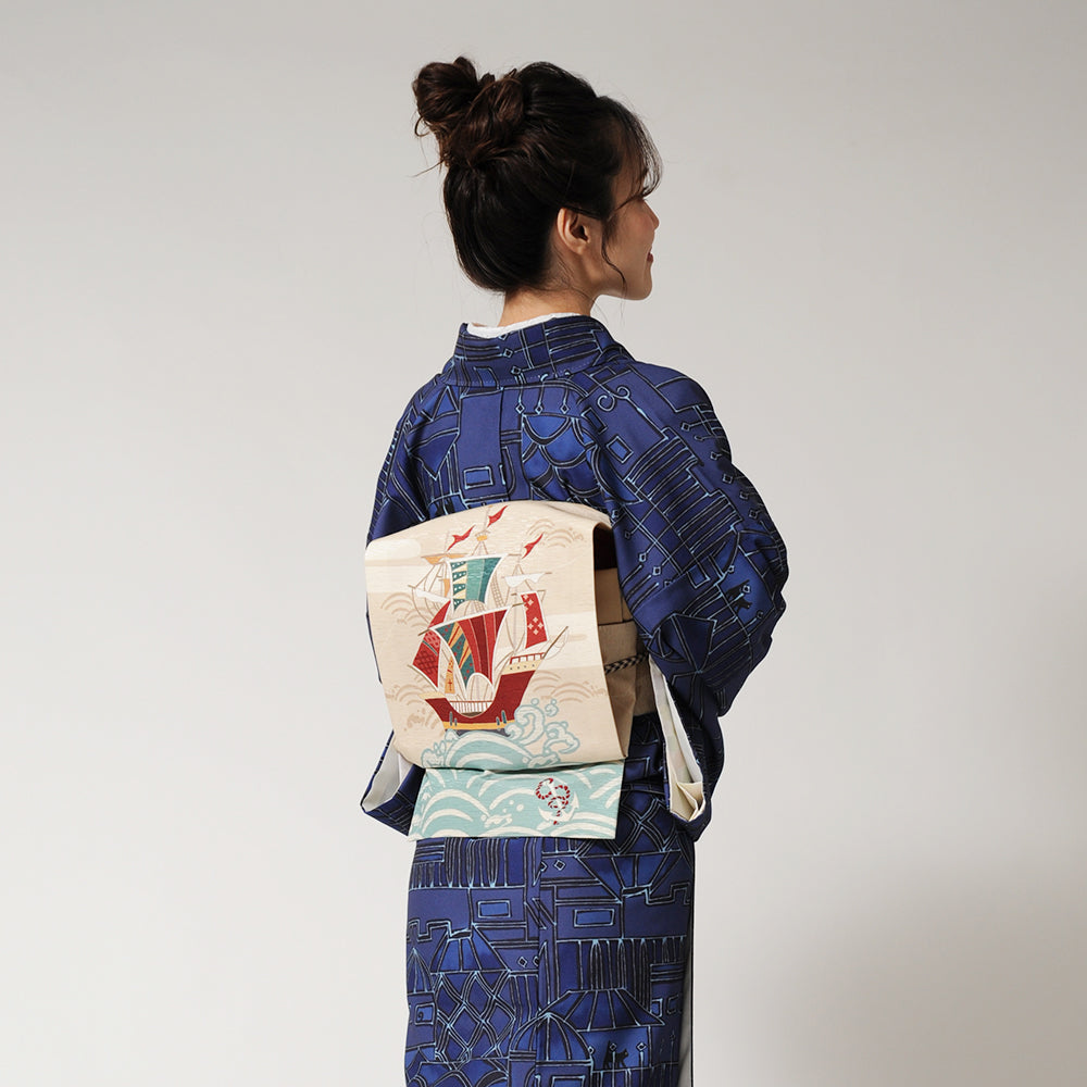 京袋帯 大航海（ベージュ）｜帆船｜前柄アレンジ｜サイズ：長さ約375cm幅約31cm｜素材：表地 絹100%裏地 絹綿混｜生産：日本