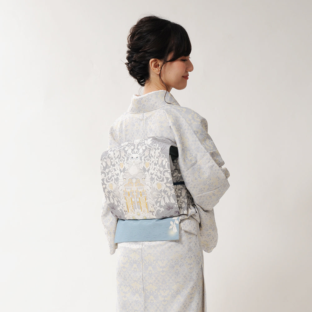 京袋帯 森の番人（白夜）｜不思議の森｜フクロウ｜リス｜前柄アレンジ｜サイズ：長さ約375cm幅約31cm｜素材：表地 絹100%裏地 絹綿混｜生産：日本